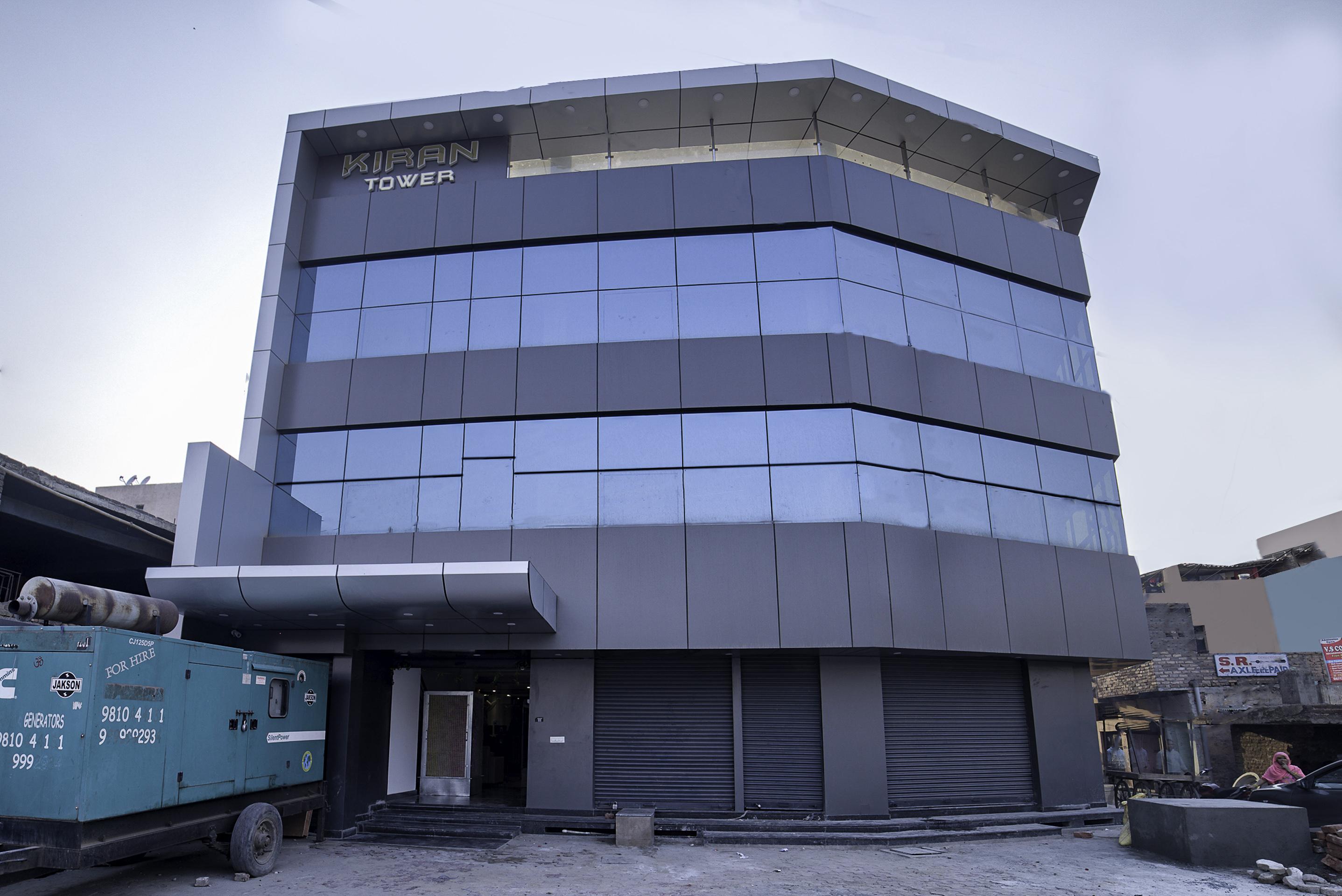 Hotel O Crown Residency Faridábád Kültér fotó